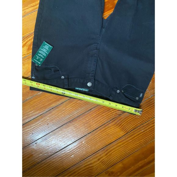 Lauren Ralph Lauren NWT Mid Rise Straight Stretch Jeans Black, Size 12, MP $115 - Picture 9 of 11